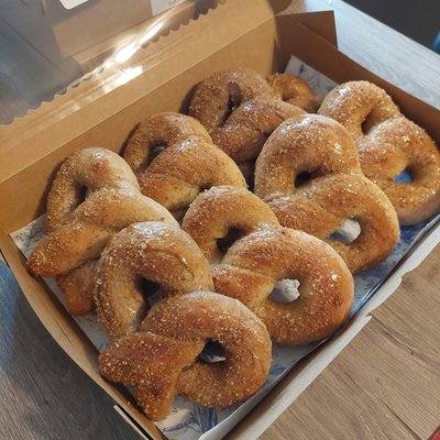 Soft Pretzel Tailgate Boxes