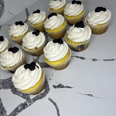 Lemon Blueberry Cupcakes 
