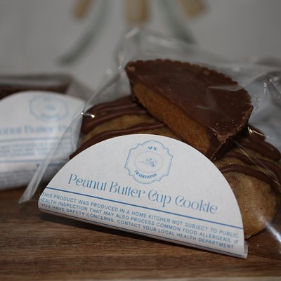 Peanut Butter Cup Topped & Loaded Cookie 1