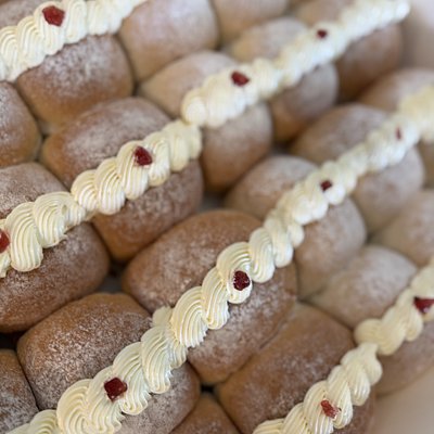 Fiji Cream Buns 