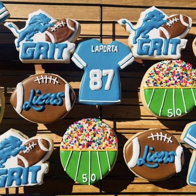 Lions Dozen Box 
