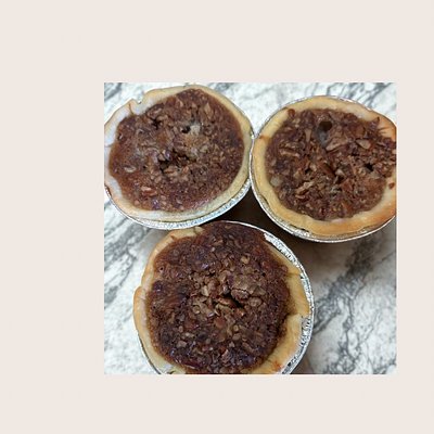 Dozen Pecan Pie 3in 