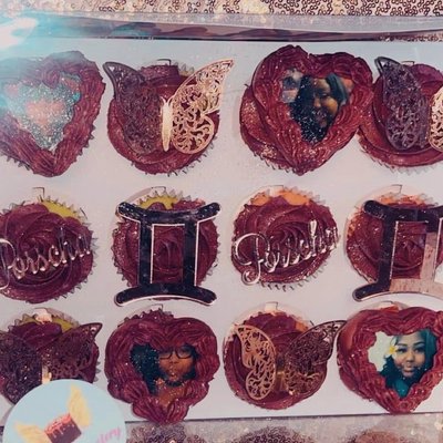 Glam Heart Cupcakes