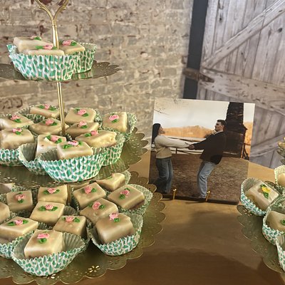 Petit Fours