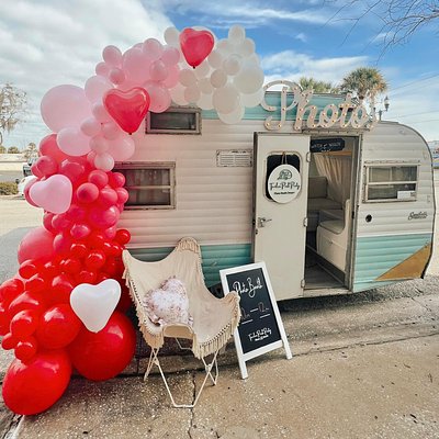 Blu - Photo Booth Camper