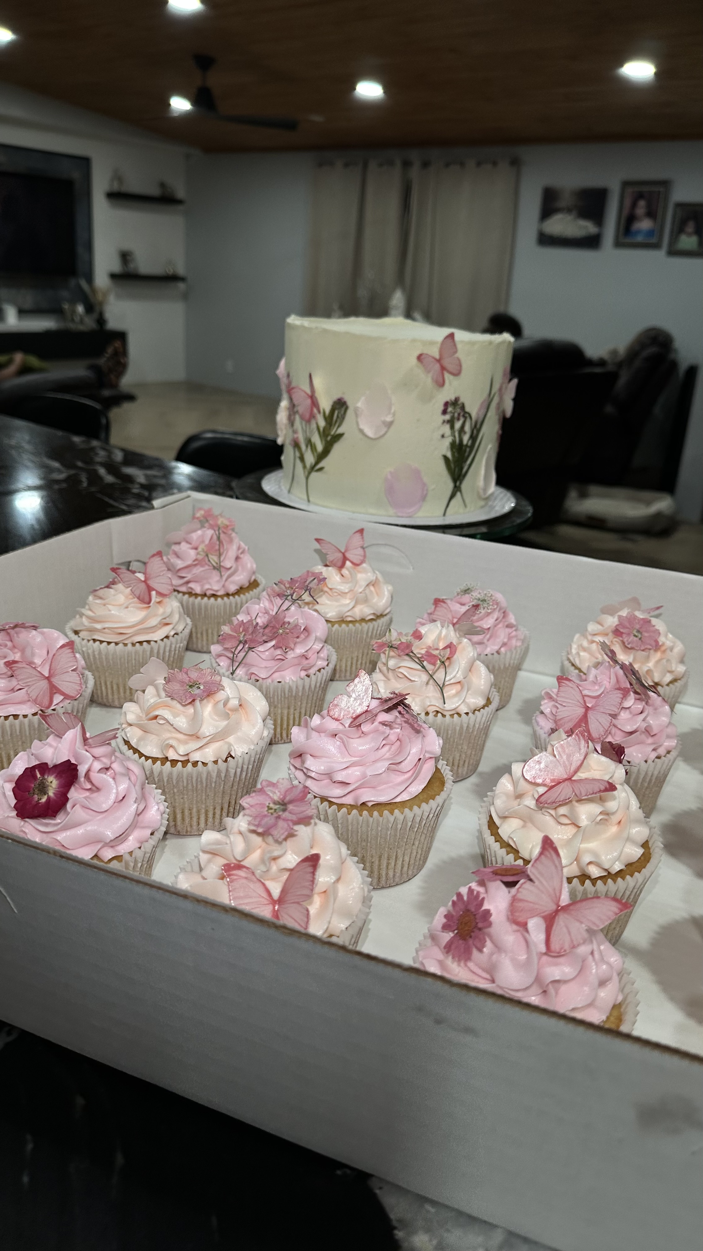 Large Cupcakes
