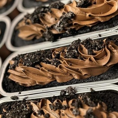 Mini Cake ( Chocolate & Chocolate Cream)