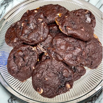 Monster Chocolate Chunk Cookies 3oz (Box Of 6)