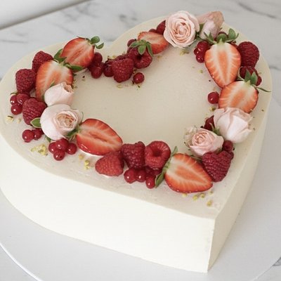 6” Heart Shaped Cake