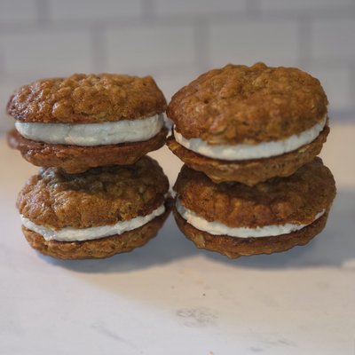 Oatmeal Cream Pies (Single)