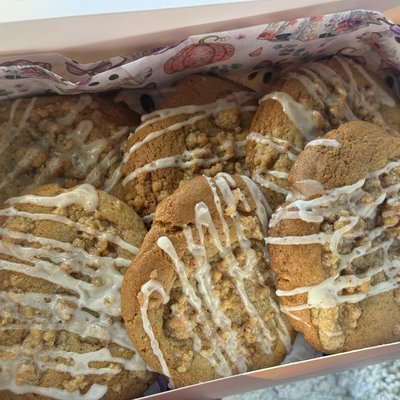 Apple Cinnamon Crumb Cookies 