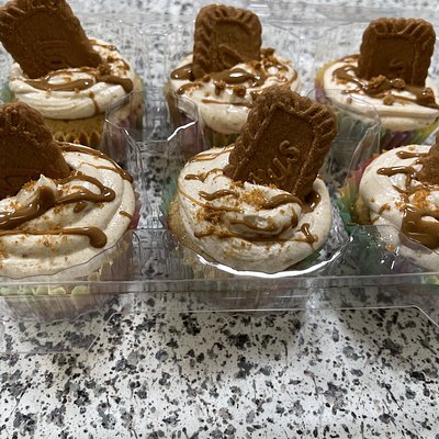 Cookie Butter Cupcake