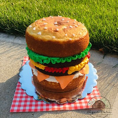 Custom Cakes 