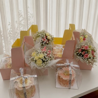 Flowers & Cake bundle (weekend Only!)