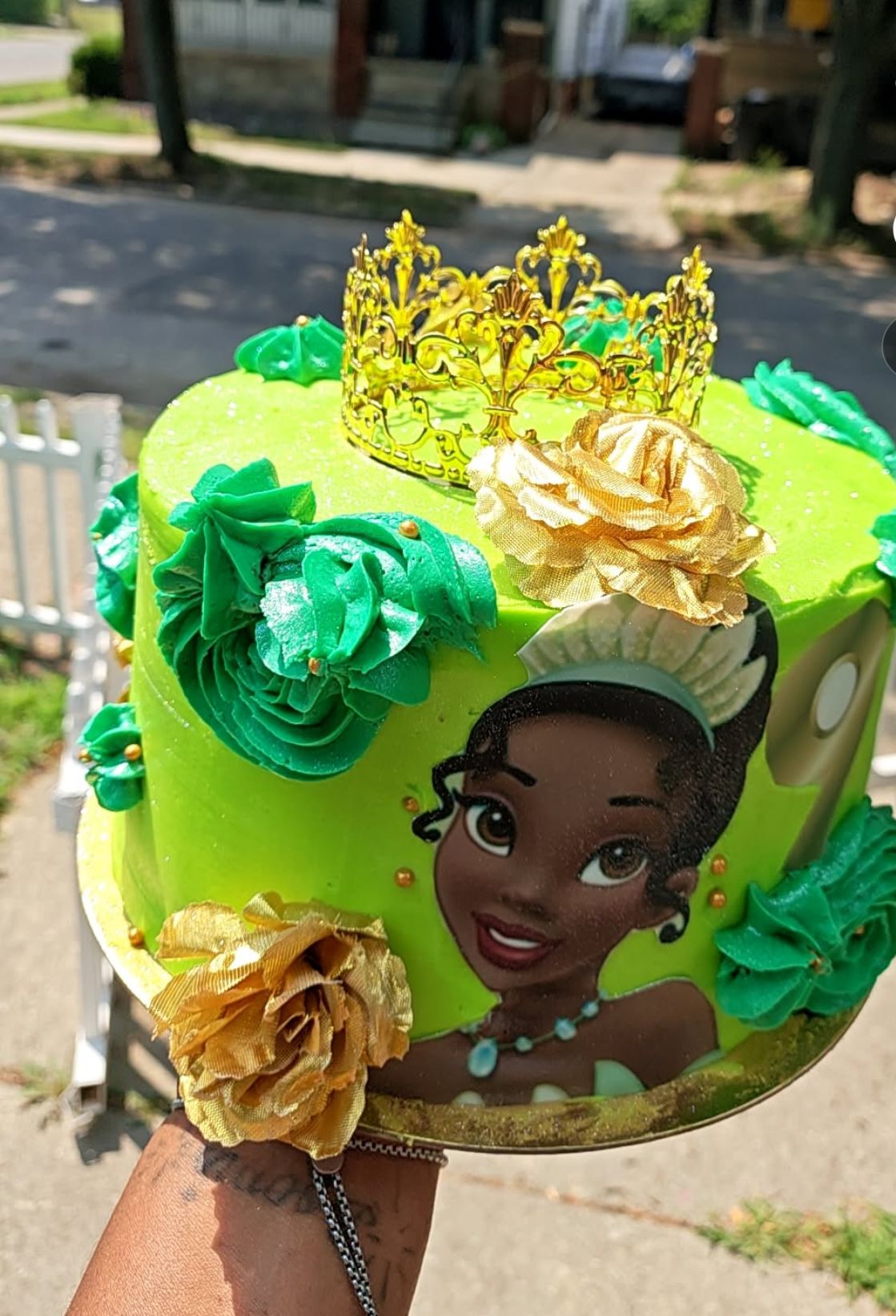 Custom Cakes 