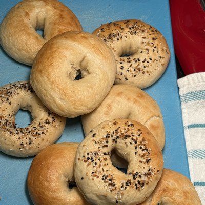Sourdough Bagels: Baker’s Half Dozen (8 Count)