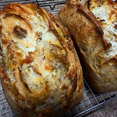 Italian Outlaw Herbs & Cheese 