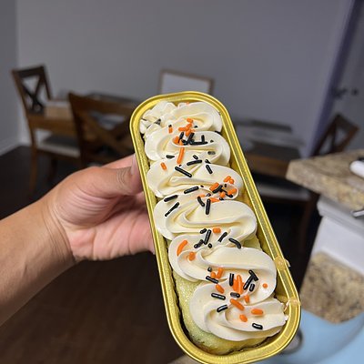 Dozen Mini Cakes