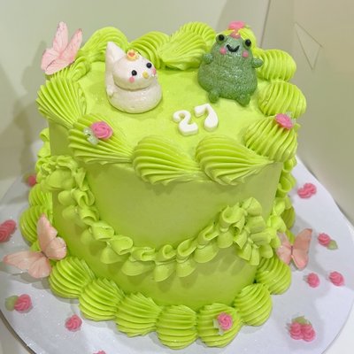 6in Cake Heart