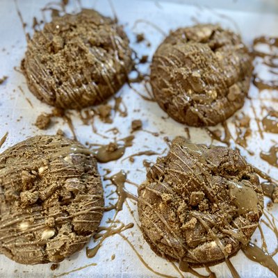 Biscoff Stuffed Cookies – Thick, Gooey, Loaded