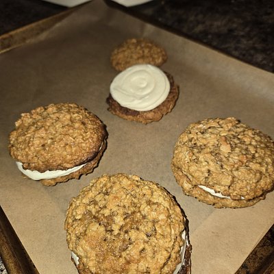 Oatmeal Cream Pies 