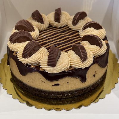 8” Reese’s Peanut Butter Brownie Cheesecake