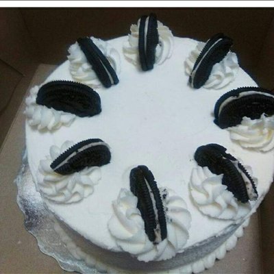 9in Oreo Cake