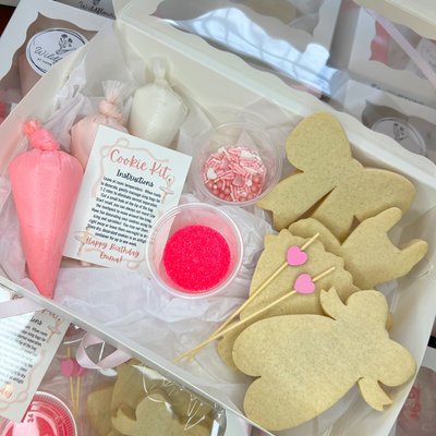 Custom Themed Cookie DIY Kits