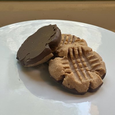 Chocolate Dipped Peanut Butter Cookie