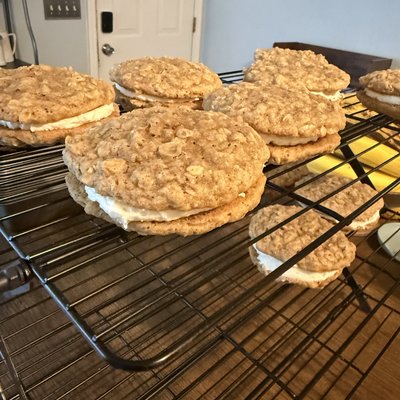 Oatmeal Dream Pies