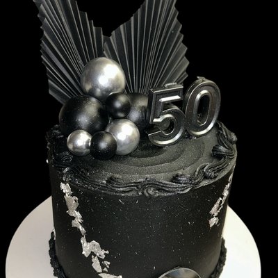 6 Inch Cakes 