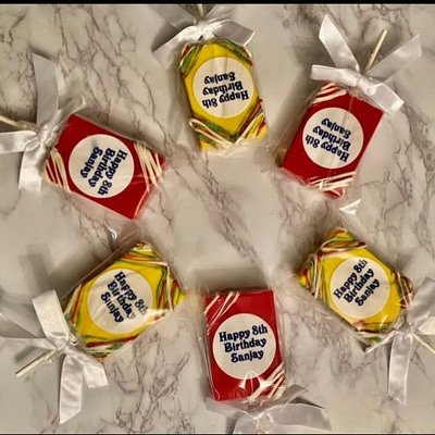 Cake Pops ( Price May Vary)