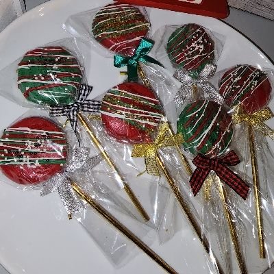 Dipped Oreos (1doz) W/stick