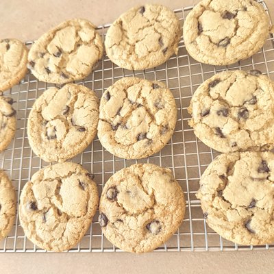 Chocolate Chip Cookies (12)