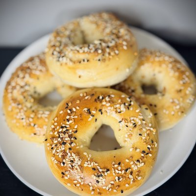 Sourdough Everything Bagels