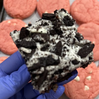 Oreo Brownies- 1 Dozen