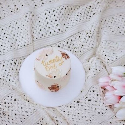Round Cakes