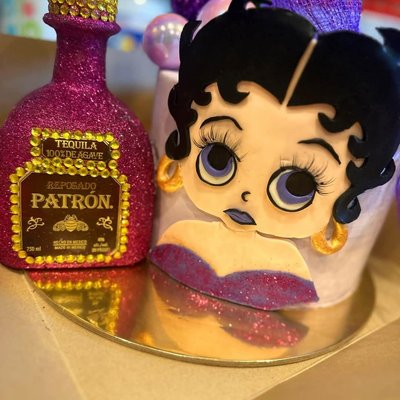 Bottle Cakes