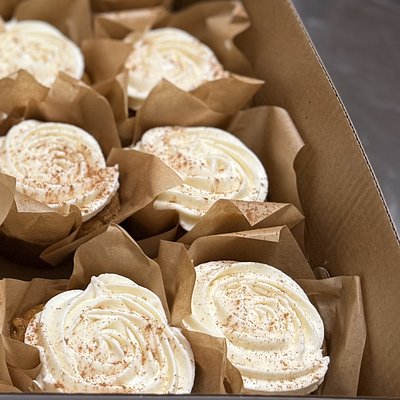 Pumpkin Spice Muffins With Cream Cheese Frosting 