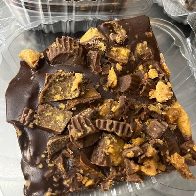 5x5 Chocolate Fudge Reesie Brownie