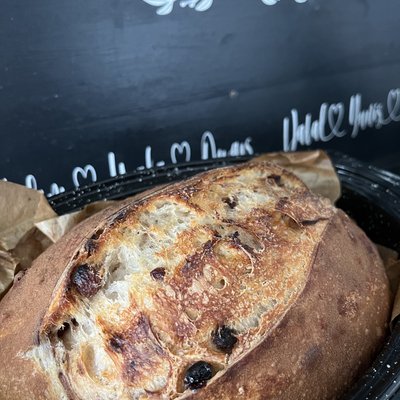 Organic Cinnamon Raisin Sourdough 