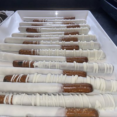 6 Chocolate Covered Pretzels