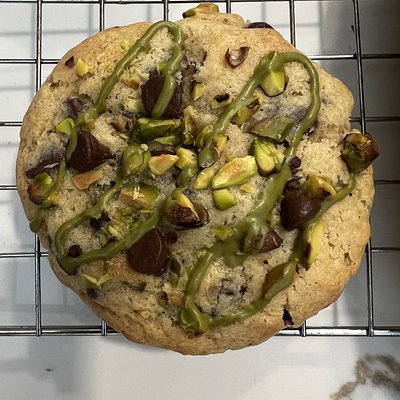Sourdough Pistachio Huge chocolate chip Cookie 1 Ct