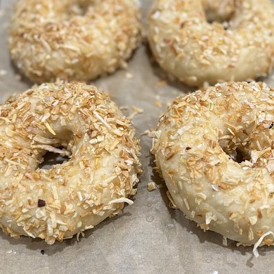 Onion Sourdough Bagel (6 Pack)