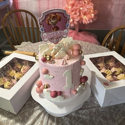 Custom Cakes