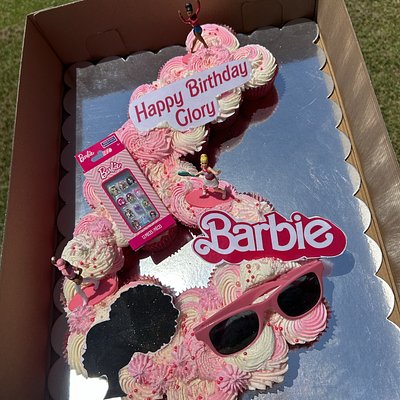 Number Cupcake cake 
