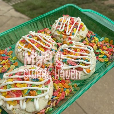 Fruity Pebble Cookies