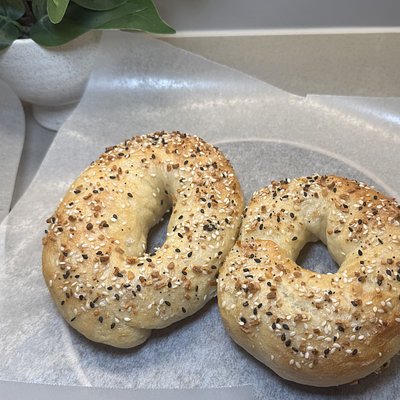 Half Dozen - Everything Seasoning 
