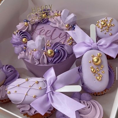 Bento Box (5 Cupcakes)