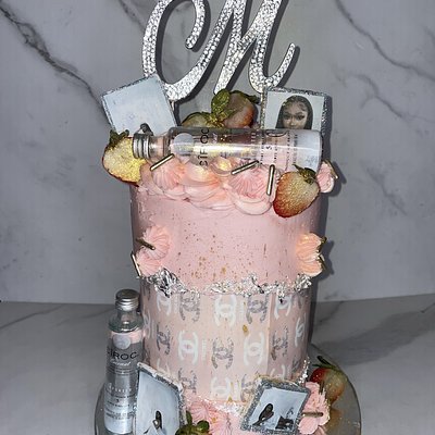 Custom Round Cake 